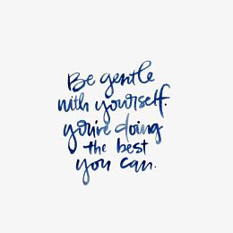 深蓝色英文字装饰