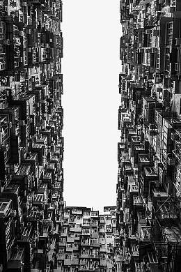 仰视楼房