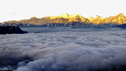 四川牛背山云海十九