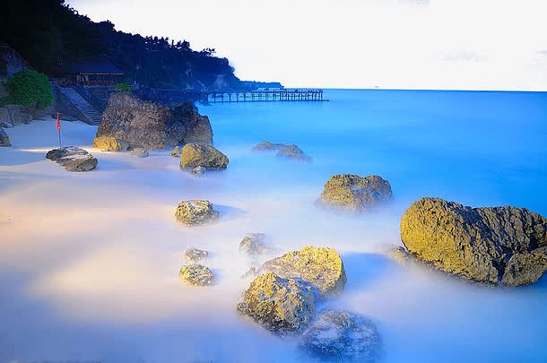 唯美的巴厘岛金巴兰海滩