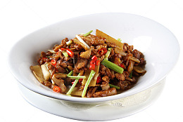 一盘炒牛肉图片素材