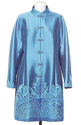 蓝色服饰