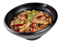 香辣肥肠粉营养食物
