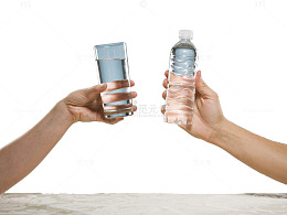 水杯水瓶
