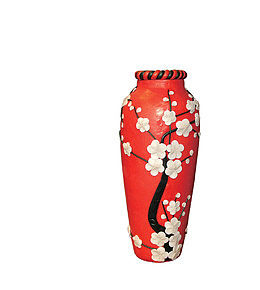 红色梅花花瓶