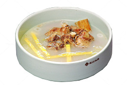 清炖羊肉汤食物