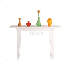 白色简洁桌子装饰品