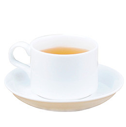 白色杯子的姜汤