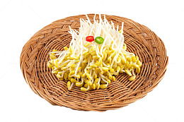竹篮里的豆芽菜