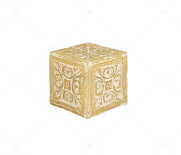 金色木头雕刻箱子