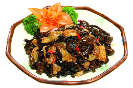 五花肉炒蘑菇