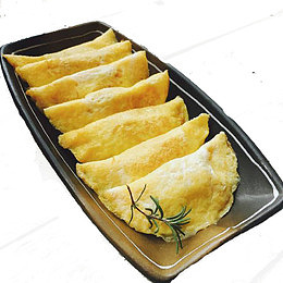 铁盘上的饺子