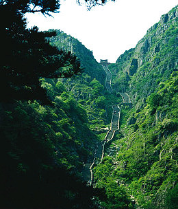 山东泰山天门云梯