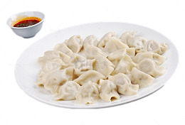 一盘水饺加辣椒油免扣素材