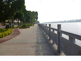 河边风景