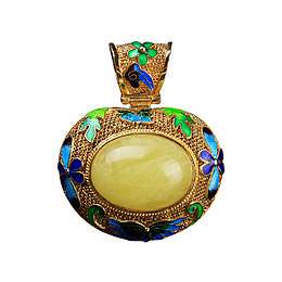 琥珀蜜蜡景泰蓝金镶吊坠