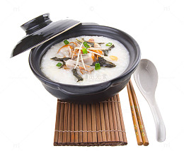 砂锅里的虾粥