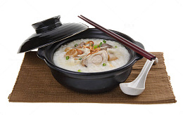 砂锅里的主食