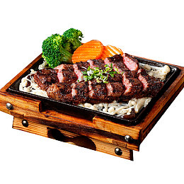 精致美味烤肉拌饭高清摄影