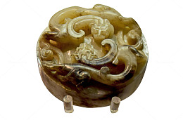 龙纹雕饰