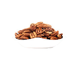 实物碧根果仁一盘