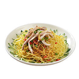 红椒鸡丝凉面食品餐饮