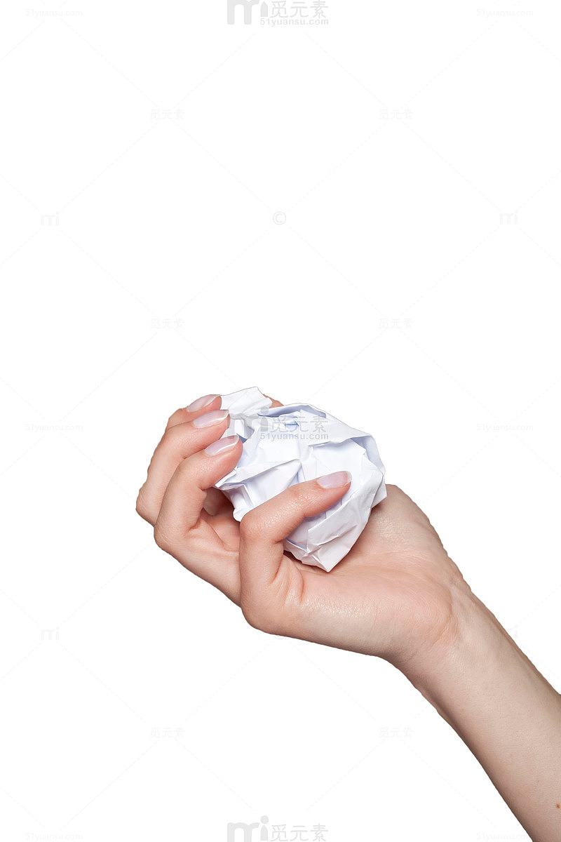 手抓白色纸团