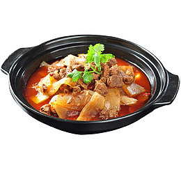 红烧麻辣萝卜牛腩