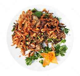 脆虾茶树菇美食俯视
