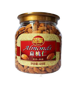 瓶装扁桃仁素材图片