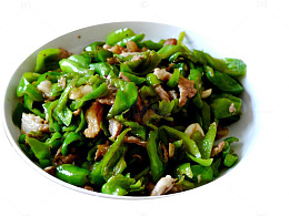 喷香家常菜青椒炒肉