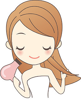可爱吹头发女孩