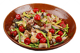 蒜薹美味泡椒牛蛙