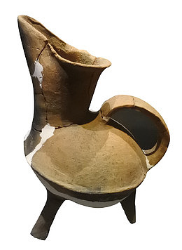 宿迁博物馆古代陶器酒杯