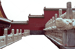 冬日故宫红墙雪景