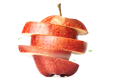 切开的新鲜苹果