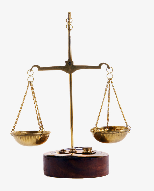 金色天平秤素材免费下载_觅元素