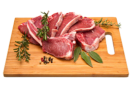 新鲜羊羔肉