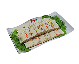 一盘青菜白豆腐