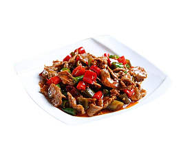 盘子里的美食泡椒牛肉