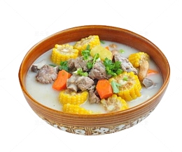 碗里的食物山药排骨汤