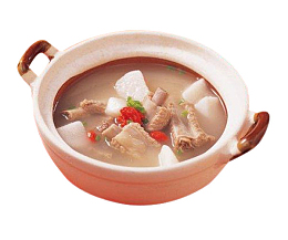 砂锅里的山药排骨汤