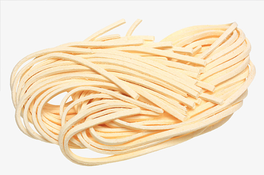 白色缠绕生面细面条