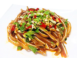 青葱蒜头炒猪耳