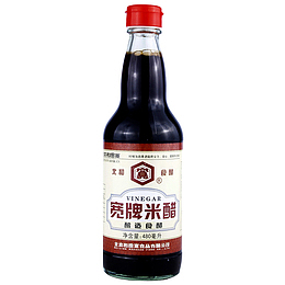 一瓶纯正的宽牌米醋