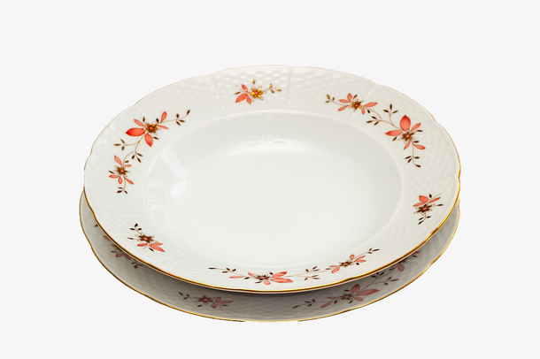 关键词 : 花卉装饰,花纹边框,餐盘,白色,餐具,碗碟,一叠盘子,瓷器
