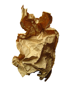 棕色纸张的皱褶