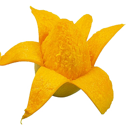 剥开皮的小台农芒果
