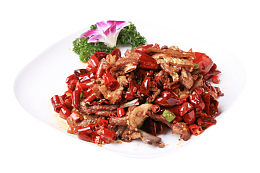 一碟美味干辣椒炒羊肉
