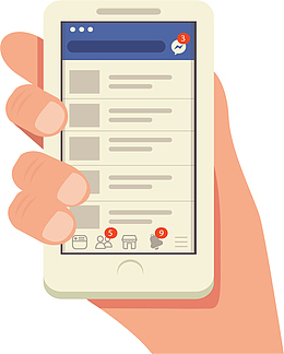 手拿手机查看朋友圈